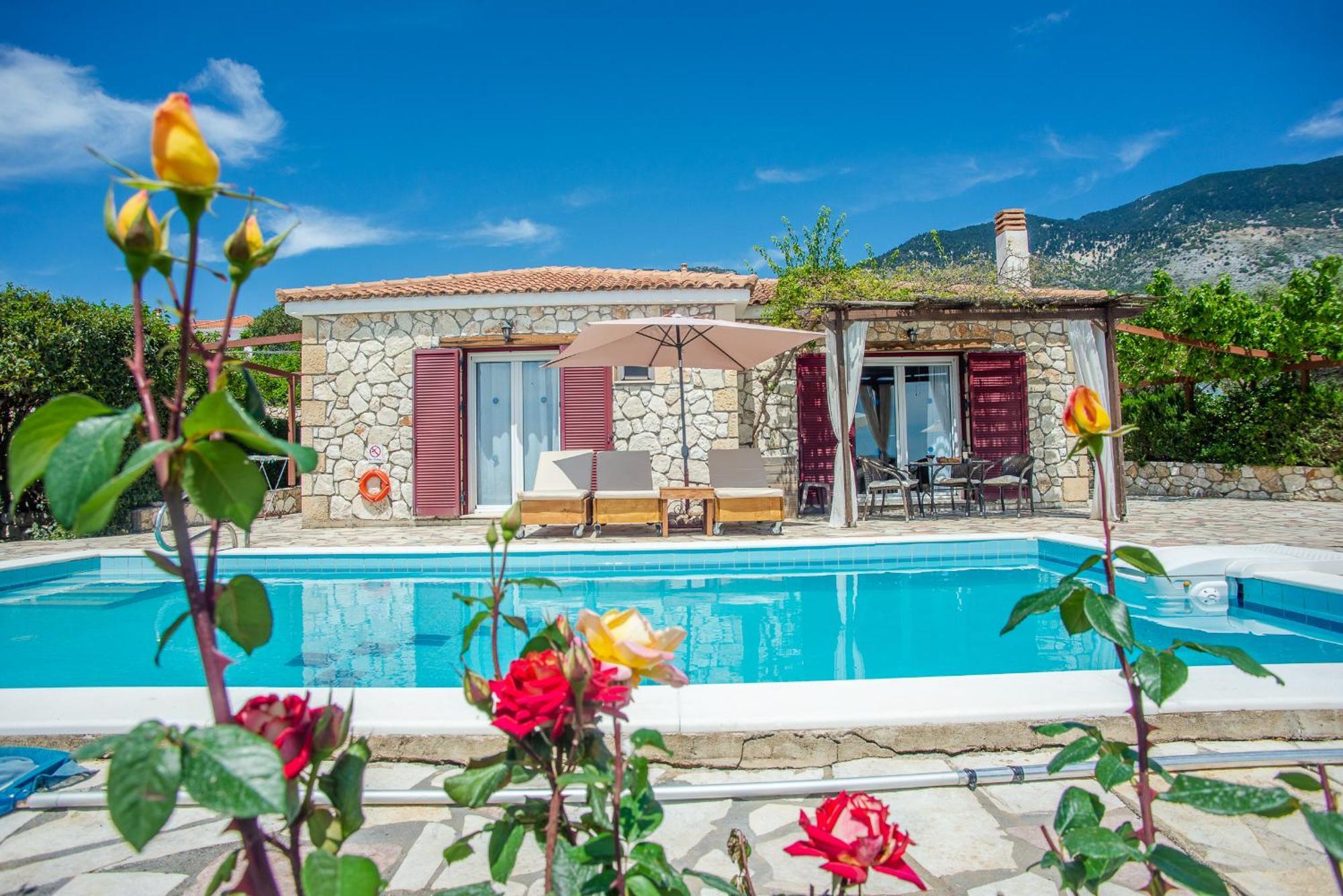 Trapezaki Garden Villas Mousata Extérieur photo